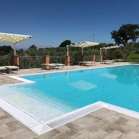 Casale Giulia *