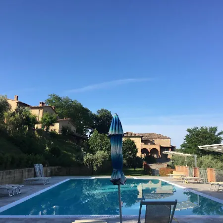 Casale Giulia * 볼테라