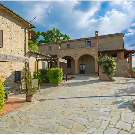 Casale Giulia *