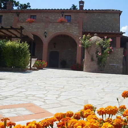 Casale Giulia 볼테라