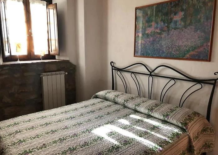 Casale Giulia * فولتيرا