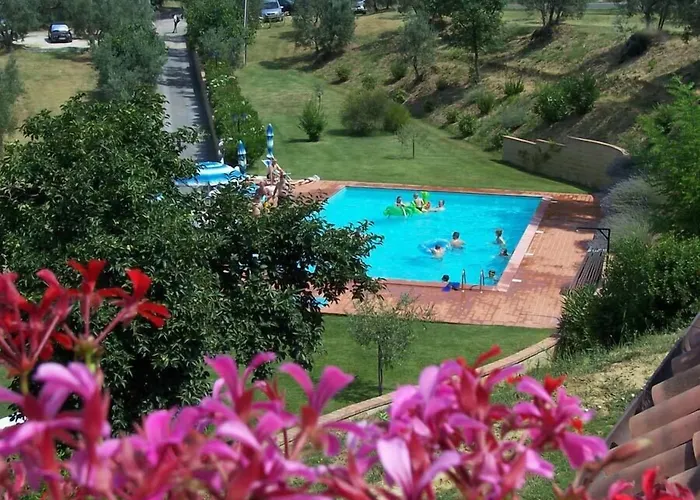 Casale Giulia مزرعة للإقامة *