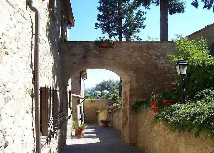 Casale Giulia مزرعة للإقامة فولتيرا