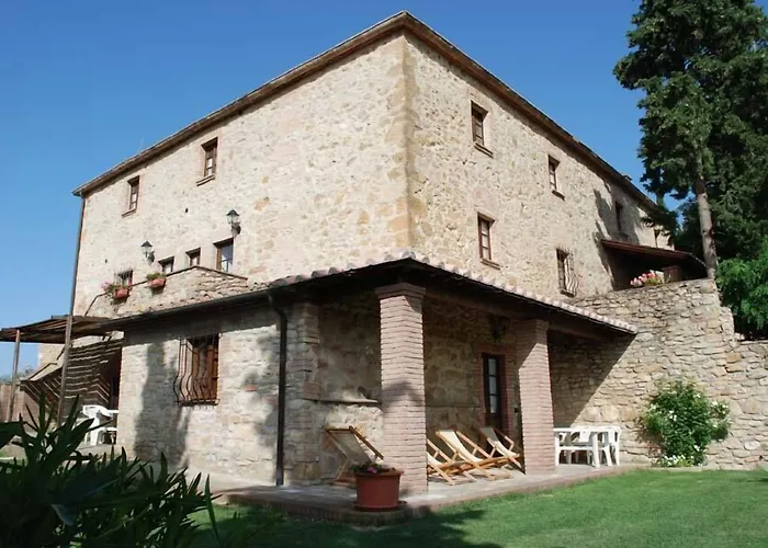 Casale Giulia فولتيرا