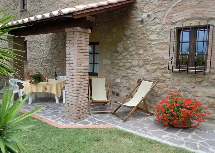 Casale Giulia مزرعة للإقامة *