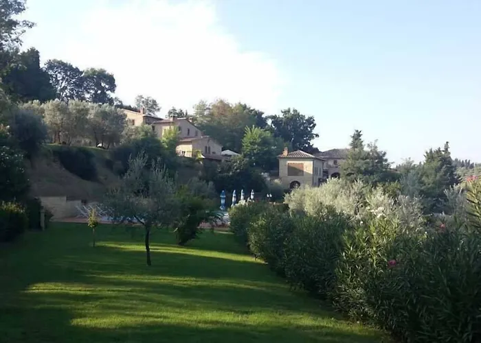 Casale Giulia مزرعة للإقامة *