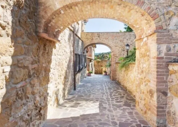 Casale Giulia فولتيرا